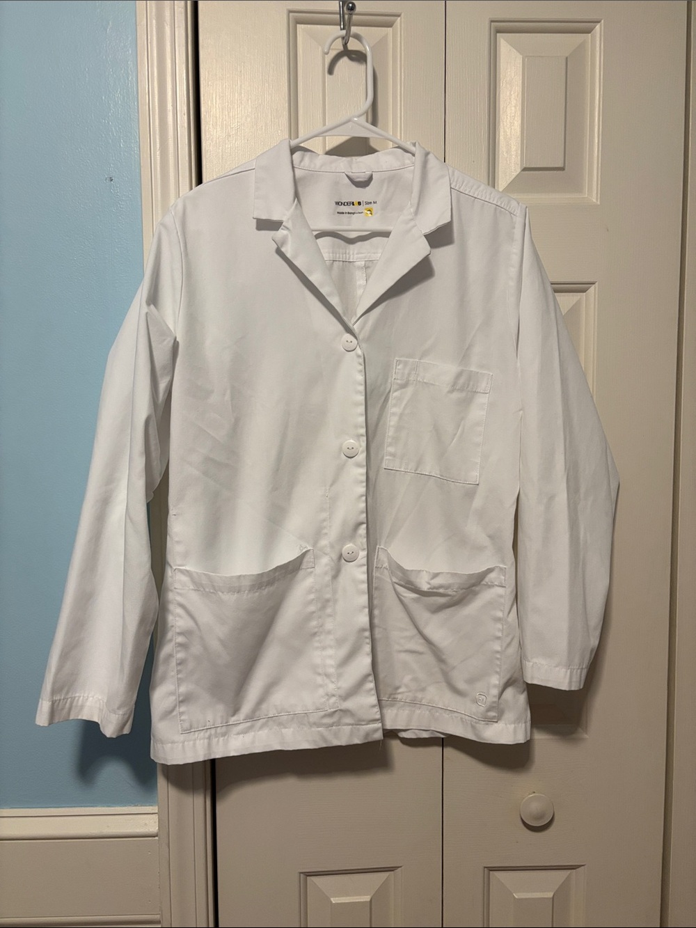 WonderLab White Lab Jacket - Unbranded Women’s Medical Coat